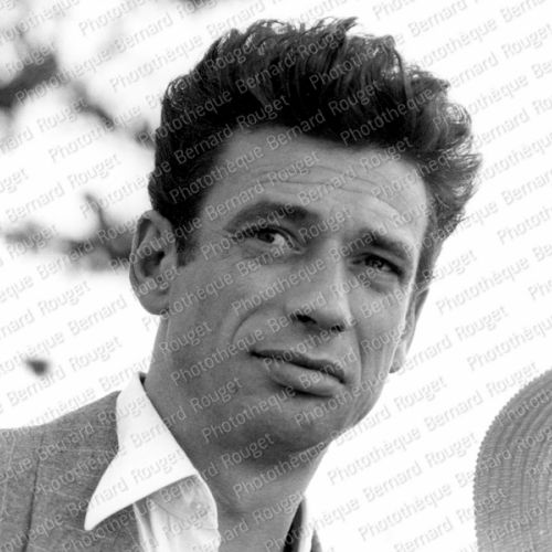Yves Montand en 1949 au Maroc