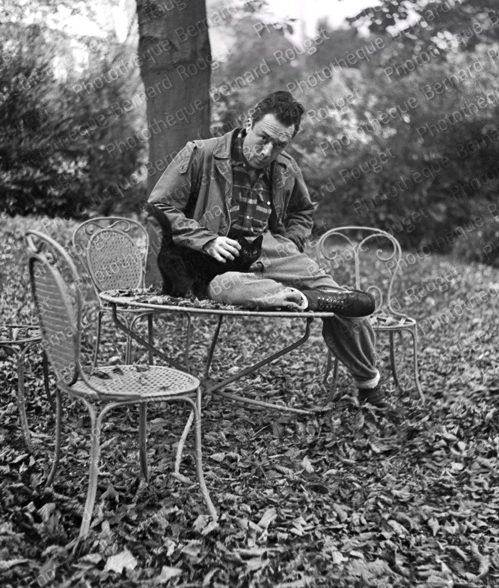 Albert Camus à Bougival, Photo Bernard Rouget