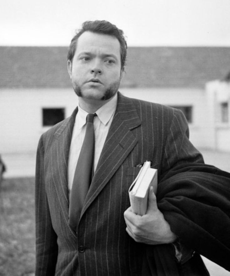 Orson Welles à l’aéroport de Marrakech. Photo Bernard Rouget